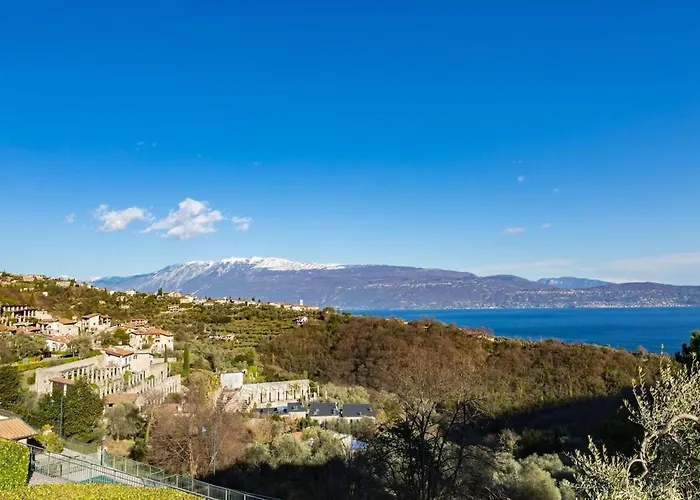 Panorama - Garda View - By Host4u 아파트 *